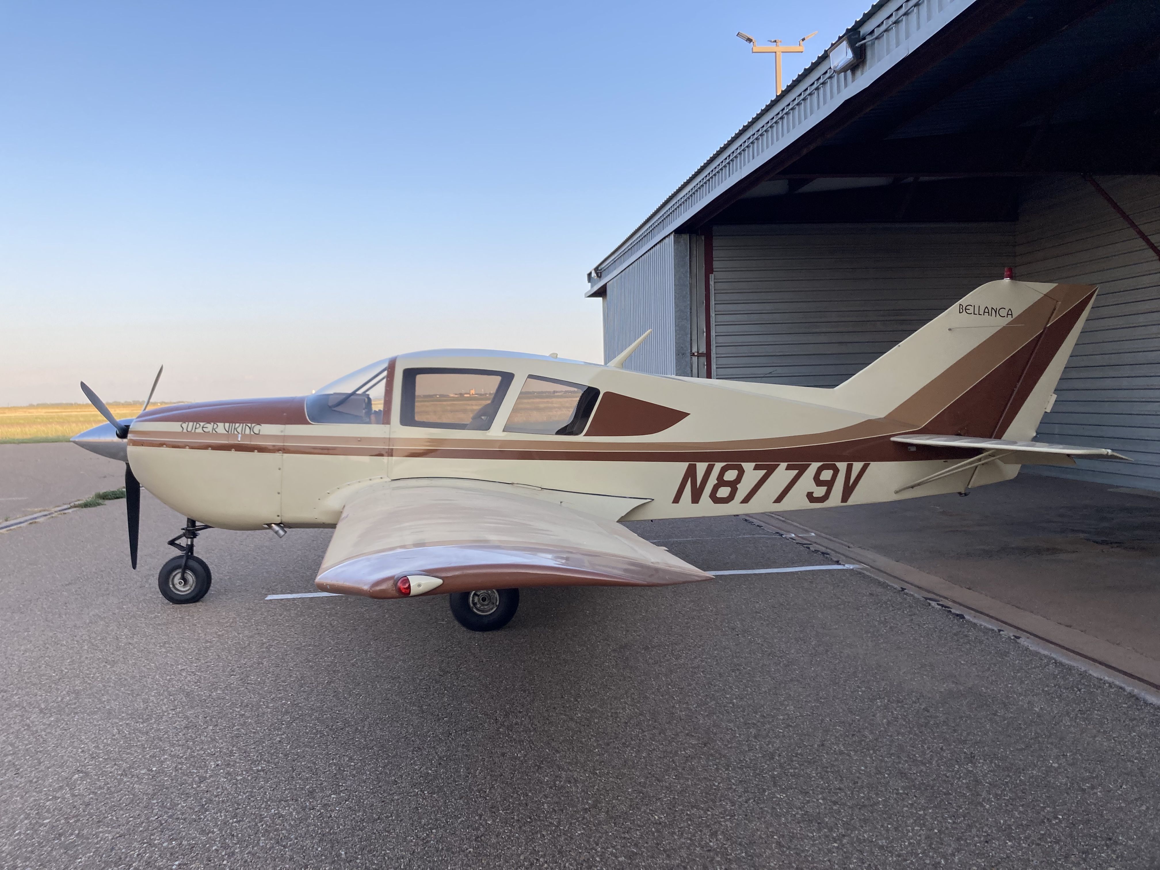 N8779V —