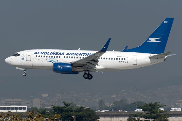 Boeing 737-700 (LV-CBS)