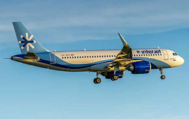 Airbus A320neo (XA-APO)