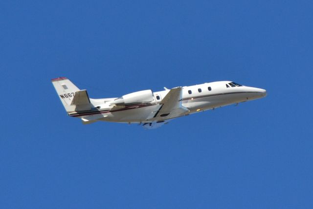 Cessna Citation Excel/XLS (N662QS) - NETJETS SALES INC departing KCLT - 10/24/18