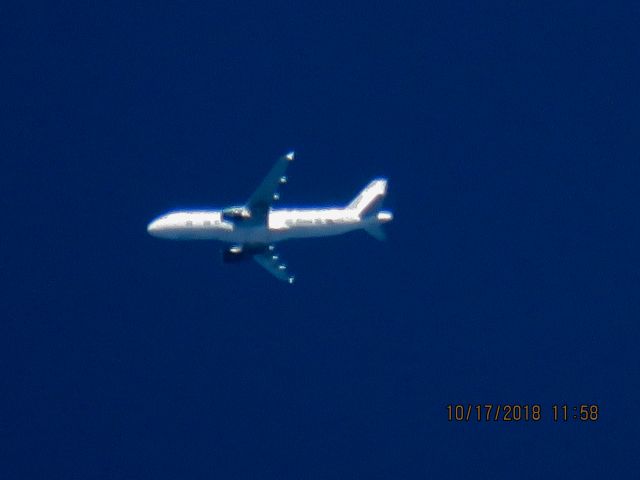 Airbus A320 (N206FR)