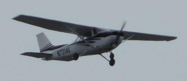 Cessna Skyhawk (N73146) - Over Corvallis  Oregon 9th MAY18.