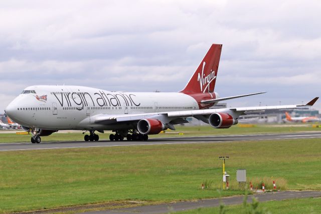 Boeing 747-400 (G-VBIG) - VIR73 departing on the flight to Orlando.