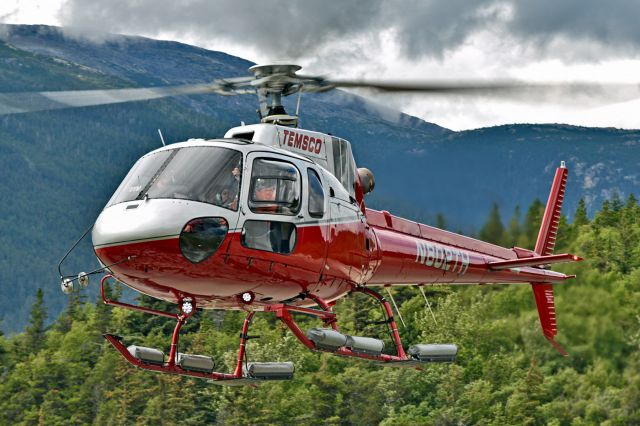 Eurocopter AS-350 AStar (N802TH)