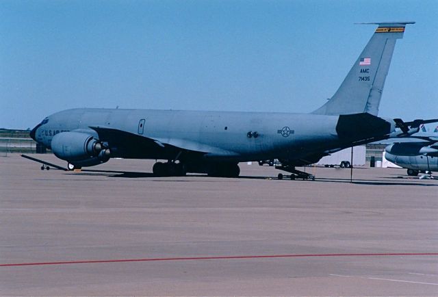 Boeing C-135FR Stratotanker (57-1435) - KC-135R on the ramp before an air show at KAFW