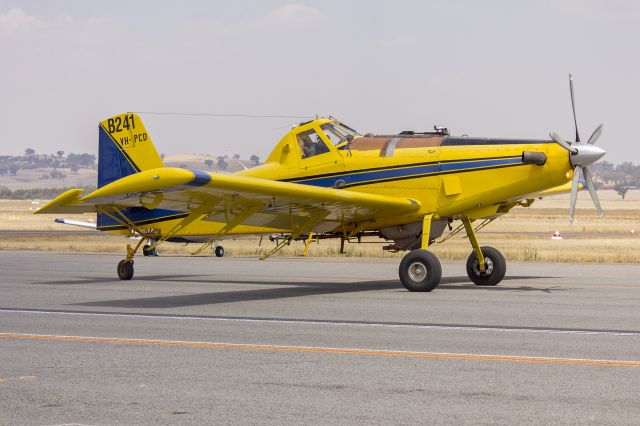 Air Tractor AT-802 (VH-PCD) - Air Tractor AT-802A (VH-PCD) waiting to refill with fire retardant at Wagga Wagga Airport.