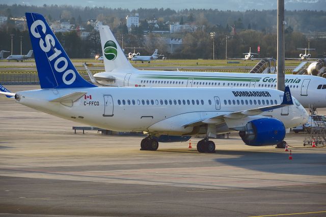 Bombardier CS100 (C-FFCO) - Bombardier CS100 factory-jet