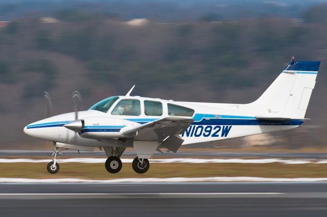 Beechcraft 55 Baron (N1092W) - 12/26/09