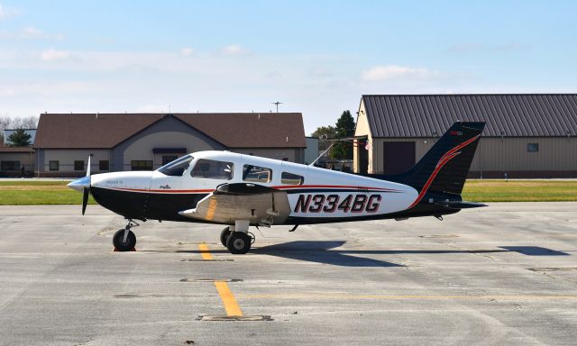 Piper Cherokee (N334BG) - BGSU Piper PA-28-181 Archer TX N334BG in Bowling Green 