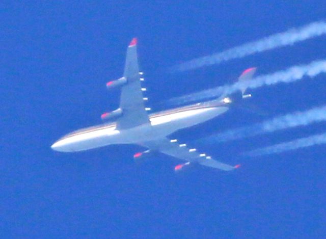 Airbus A340-200 (JY-AIA) - Laison Amman Chicago vertical cotes vendee 36 000 ft le 14-03-2014