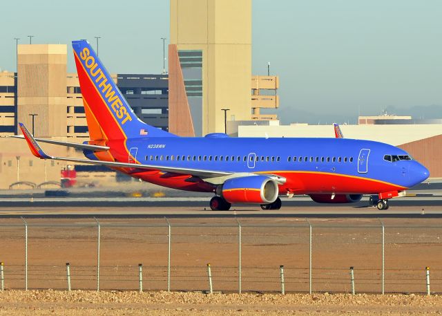 Boeing 737-700 (N238WN)