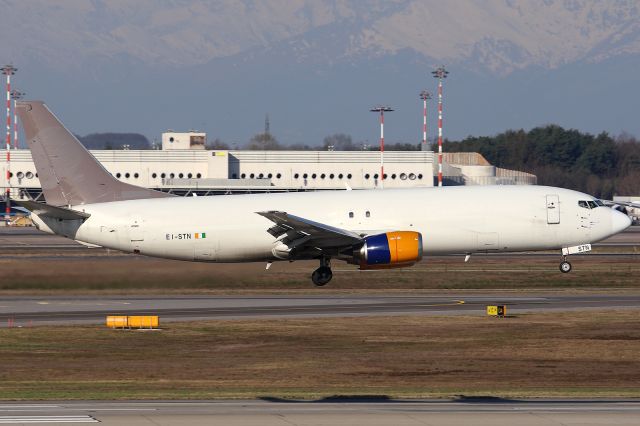 Boeing 737-700 (EI-STN)