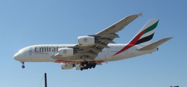 Airbus A380-800 (A6-EDE)