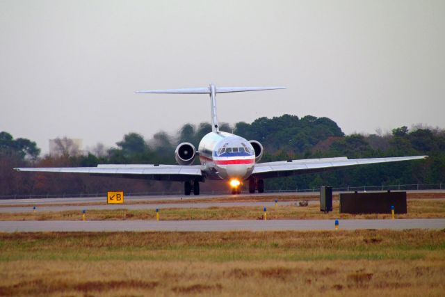 McDonnell Douglas MD-83 (N964TW)