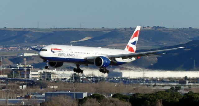 Boeing 777-200 (G-STBI)