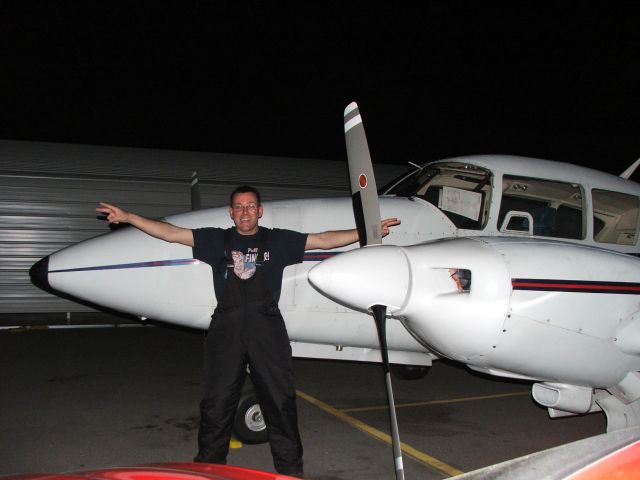 Piper Aztec (N2556Z)
