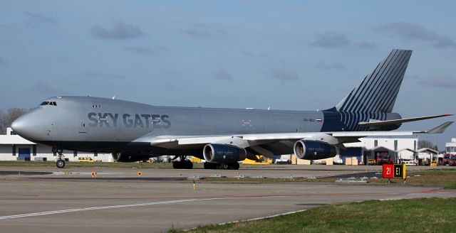 Boeing 747-400 (VP-BCI)