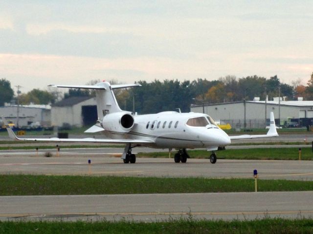 Learjet 31 (N1ED)