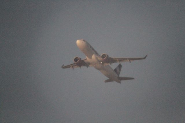 Airbus A321 (N530VL) - DEPARTURE FROM 27 MMTJ