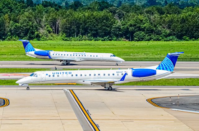 Embraer ERJ-145 (N16147)