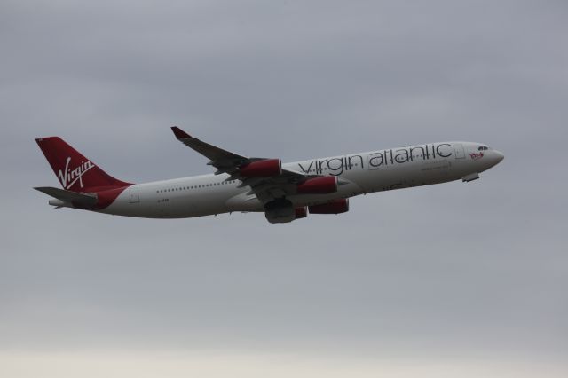 Airbus A340-300 (G-VFAR)