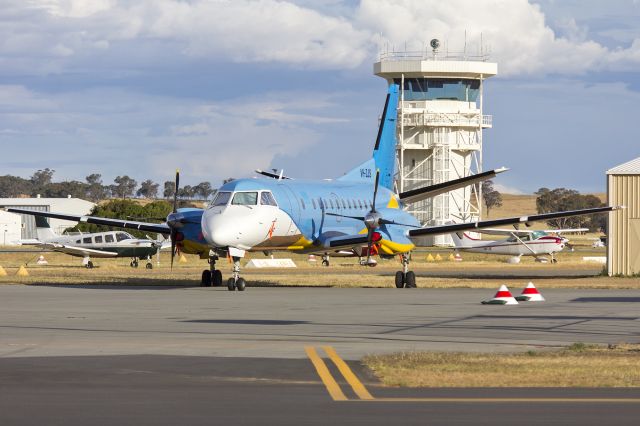 Saab 340 (VH-ZJS) - Regional Express Airlines (VH-ZJS) Saab 340B parked on the tarmac at Wagga Wagga Airport.