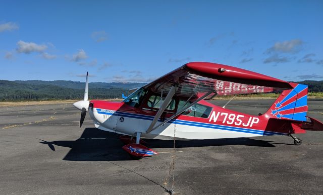 CHAMPION Decathlon (N795JP) - On the ramp at KEKA