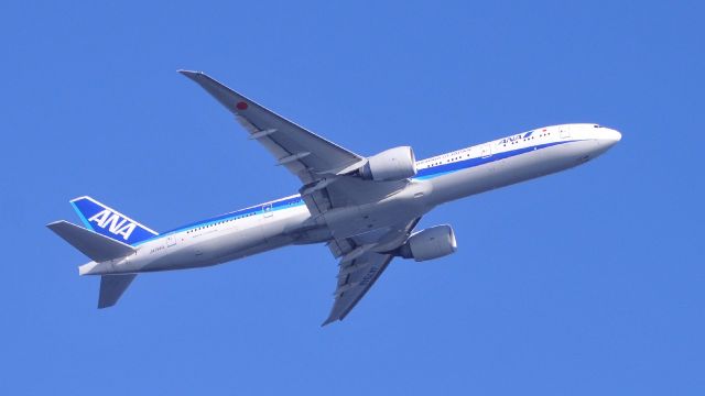 BOEING 777-300ER (JA794A)