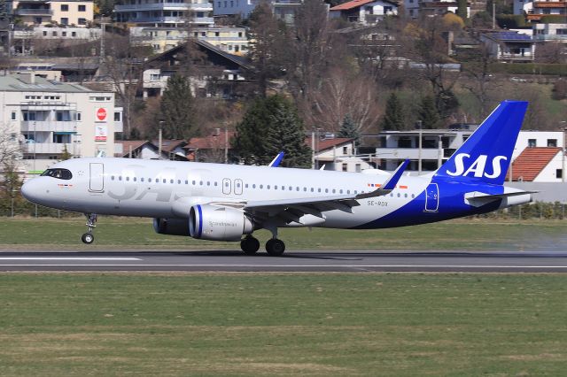 Airbus A320neo (SE-ROX)