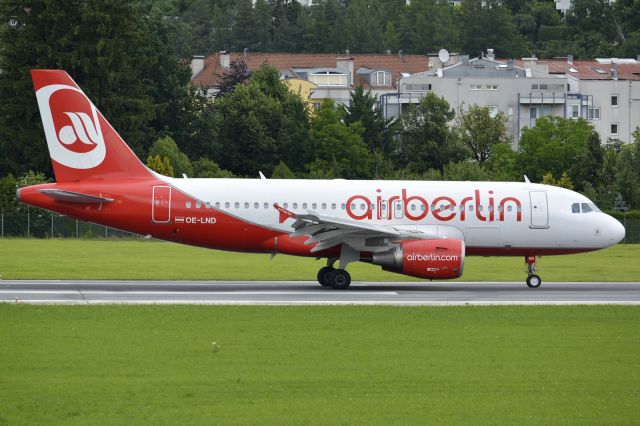 Airbus A319 (OE-LND)