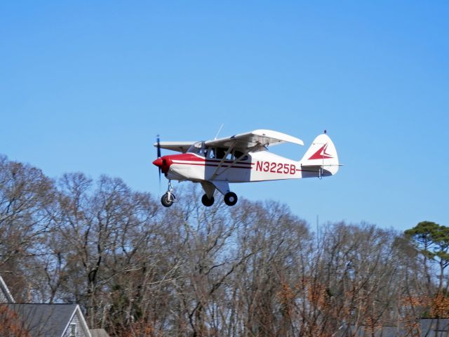 N3225B — - TRI Pacer short final 27 Robins Air Park