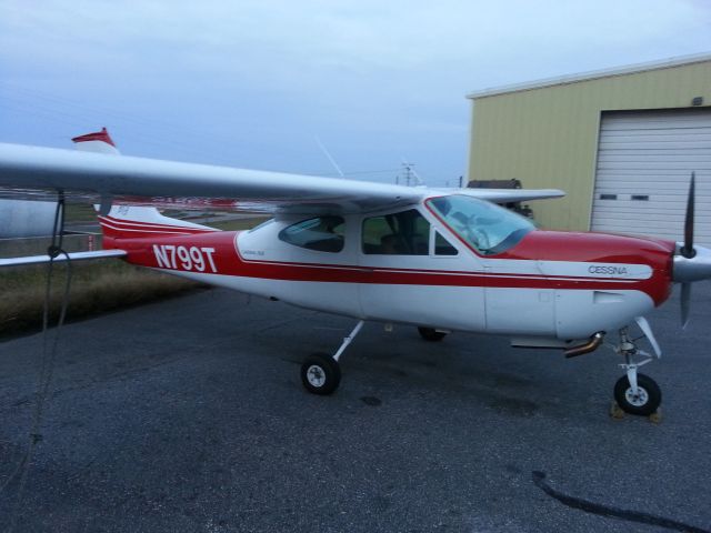 Cessna 177RG Cardinal RG (N799T)