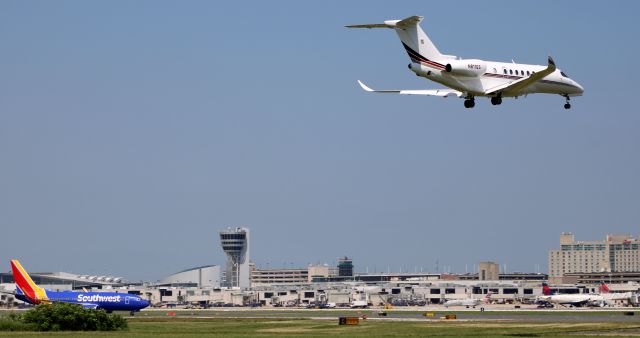 Cessna Citation Latitude (N811QS) - On short final is this 2021 Cessna Citation Latitude 680A in the Summer of 2022.