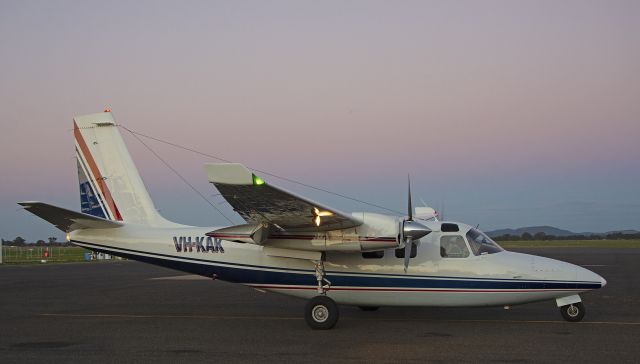 Aero Commander 500 (VH-KAK) - Benalla Airport YBLA