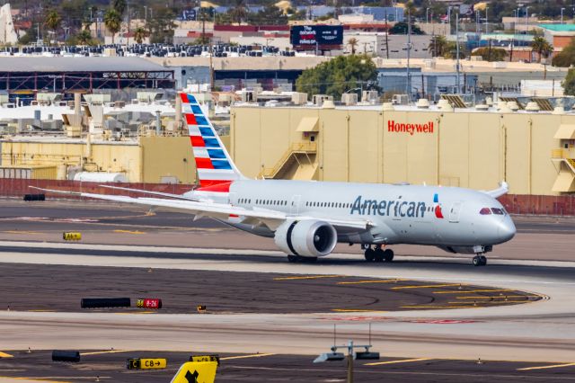 Boeing 787-9 Dreamliner — - An American Airlines 787-9 landing at PHX on 2/13/23, the busiest day in PHX history, during the Super Bowl rush. Taken with a Canon R7 and Canon EF 100-400 II L lens.
