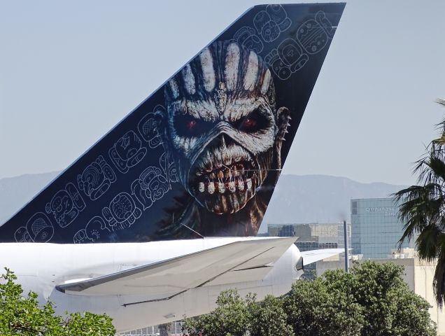 Boeing 747-400 (TF-AAK) - Iron Maiden - Now we are talking about red eye flight !