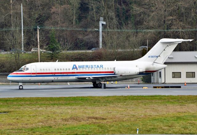 Douglas DC-9-10 (N783TW)