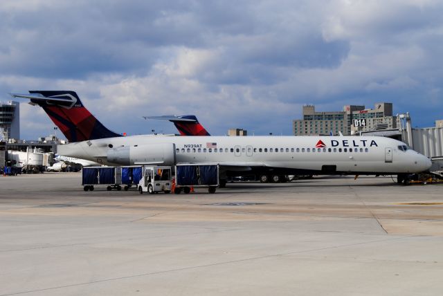 Boeing 717-200 (N939AT)