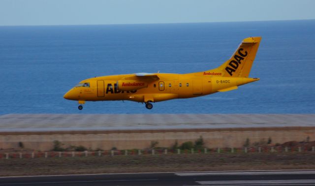 Fairchild Dornier 328JET (D-BADC)