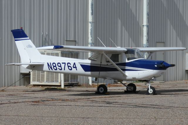 Cessna 152 (N89764)