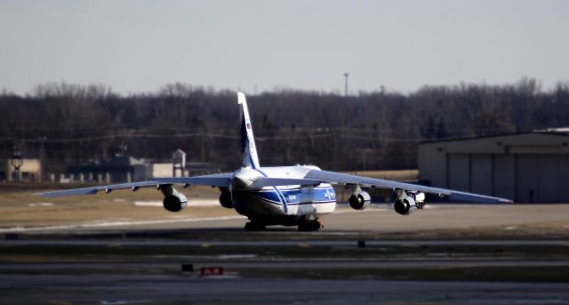 — — - Russian Antonov AN-124 At Detroit Metro Airport.