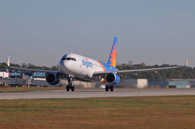 Airbus A320 (N249NV) - A new addition to the Allegiant fleet. The new Airbus A320-214, T/N N249NV, c/n 7766, was delivered on 3 Aug 2017. AAY1675 was seen here departing from Toledo Express Airport (KTOL), OH, USA, for Punta Gorda (KPGD), FL, USA on 18 Oct 2017.