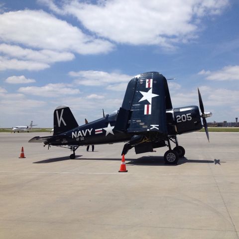 VOUGHT-SIKORSKY V-166 Corsair (NX240CF)