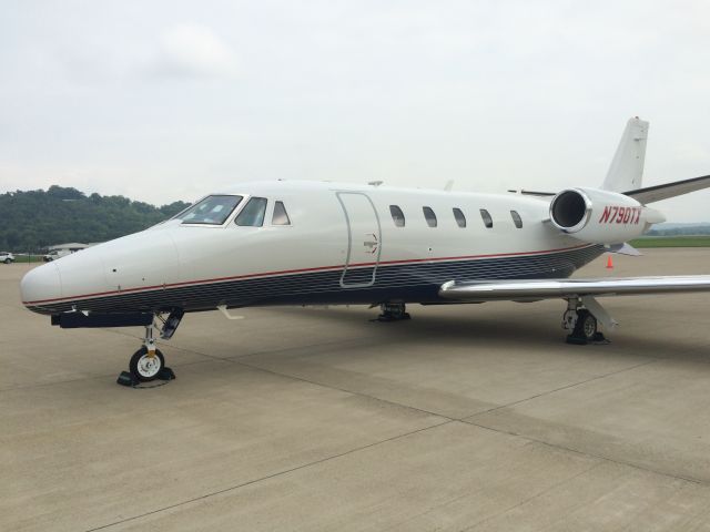 Cessna Citation Excel/XLS (EJM790) - Photographed on the Executive Jet Management ramp at LUK