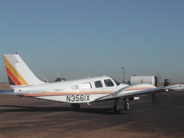 Piper Seneca (N3561X)