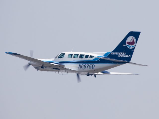 Cessna 402 (N6875D)