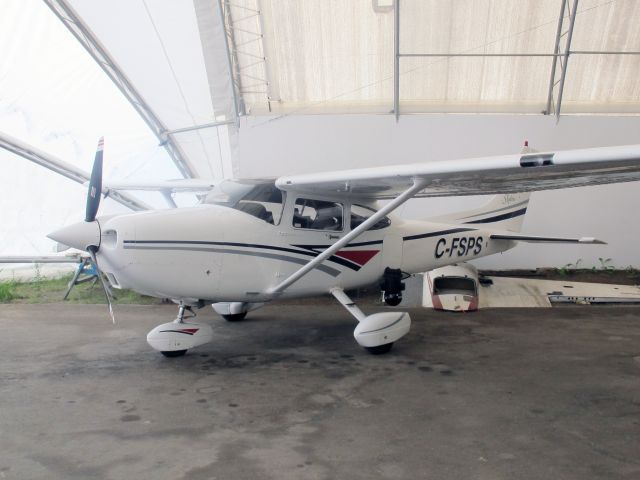 Cessna Skylane (C-FSPS)