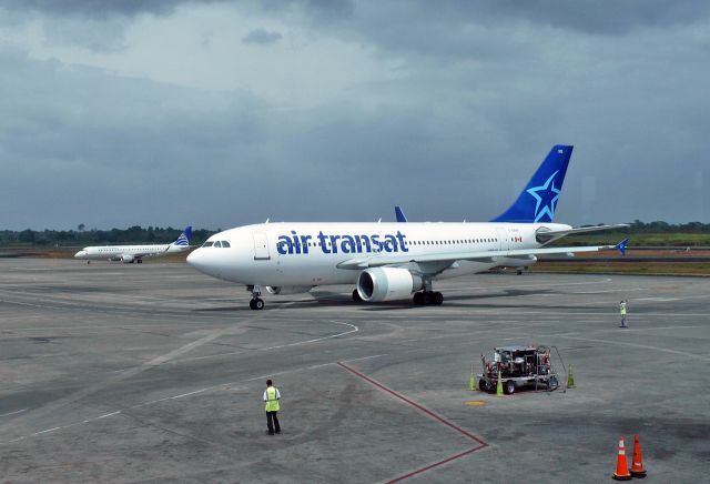 Airbus A310 (C-GPAT) - Air Transat Airbus A310-300 - cn 597