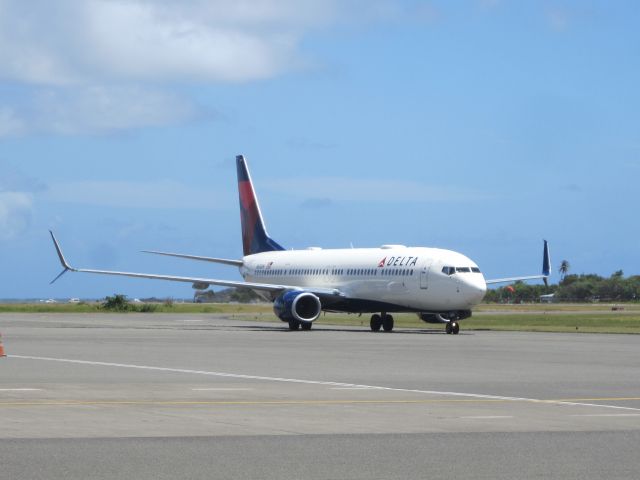 Boeing 737-900 (N838DN)