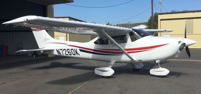 Cessna Skylane (N7260K)